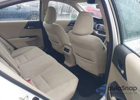 2015 Honda Accord Ex z USA, uszkodzony, nr VIN 1HGCR2F77FA126119